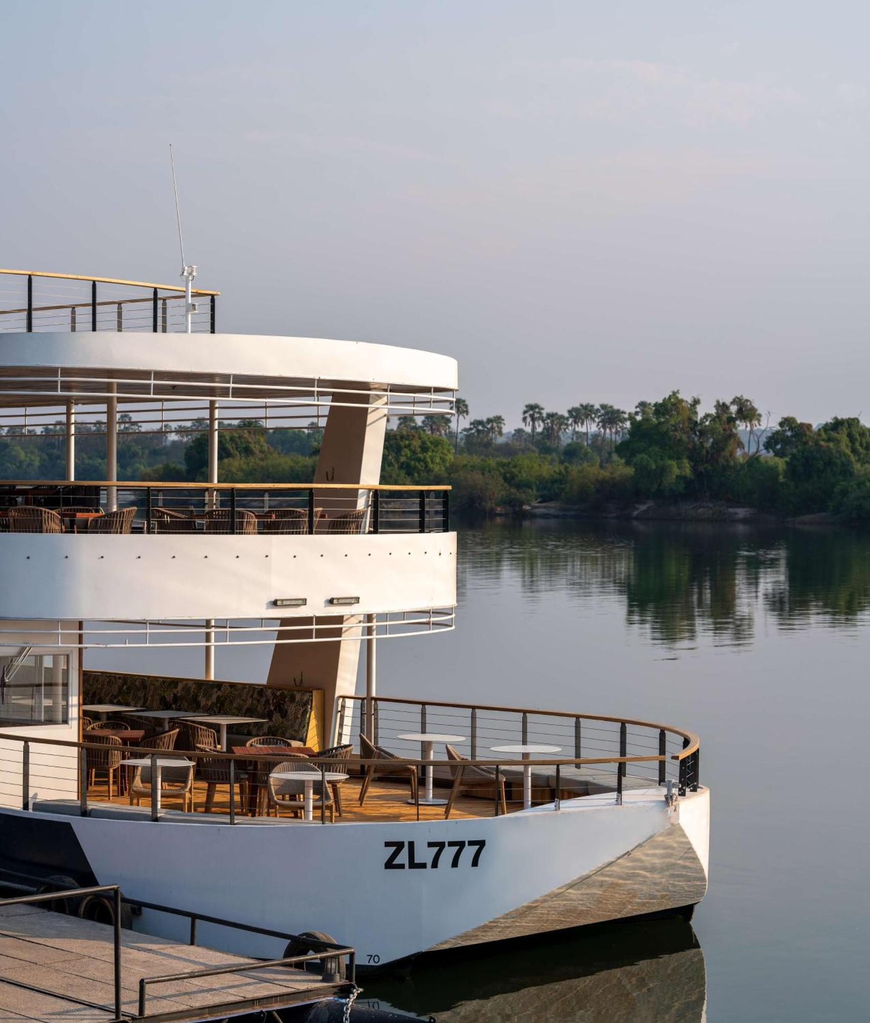 Radisson Blu Mosi-Oa-Tunya Livingstone Resort Zewnętrze zdjęcie