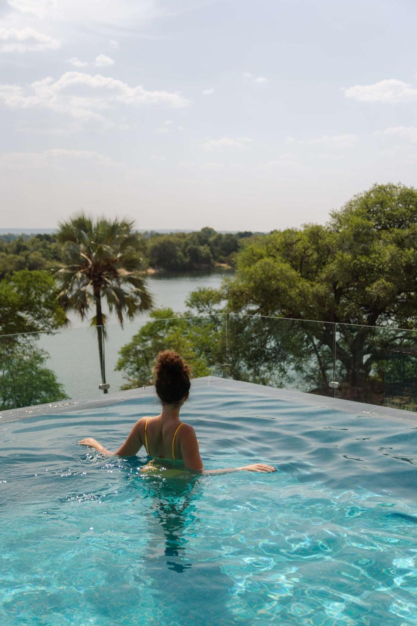 Radisson Blu Mosi-Oa-Tunya Livingstone Resort Zewnętrze zdjęcie